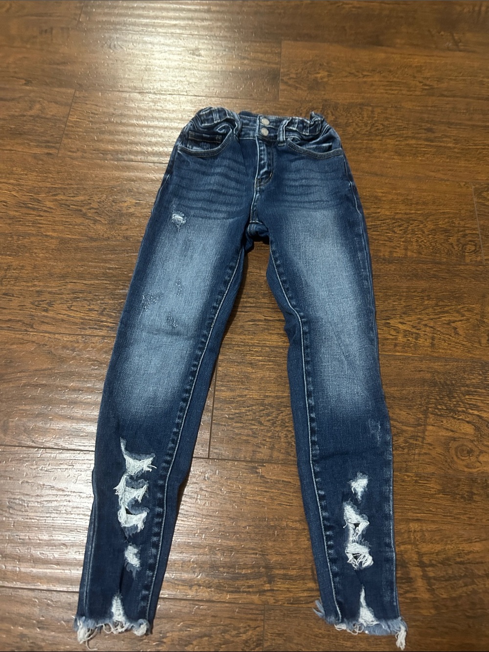 Signature Girls Dark Wash Distressed Skinny Jeans